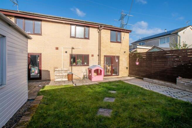 Pine Tree Close, Radyr, HernCrabtree (11).jpg