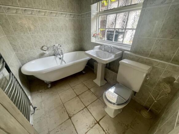 Ground floor bathroom.jpg
