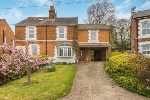 4, Hanbury Cottages, Hanbury Lane, Essendon, Hatfield AL9 6AY
