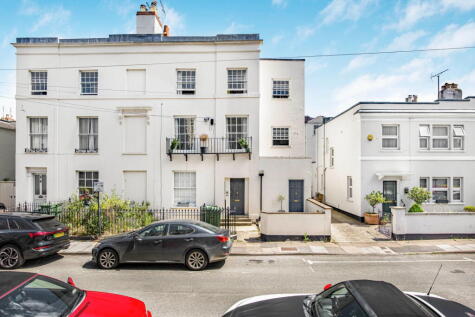 13 Montpellier Villas, Cheltenham, GL50