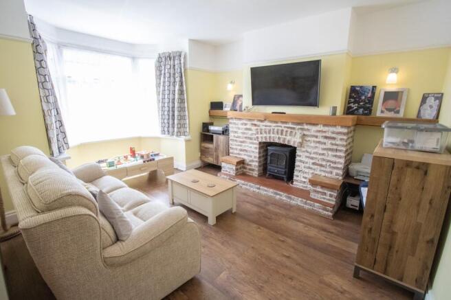 3 bed Semi-Detached for sale Image 4