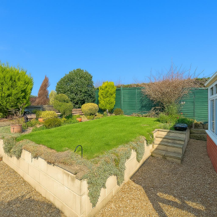 3 bed Detached Bungalow for sale Image 9