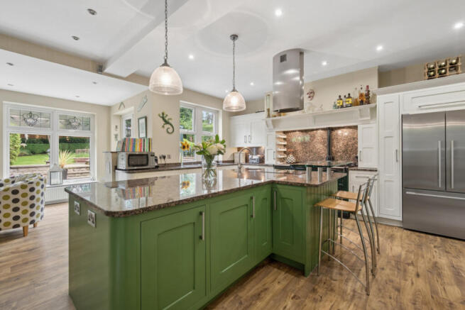 Kitchen/Dining Room