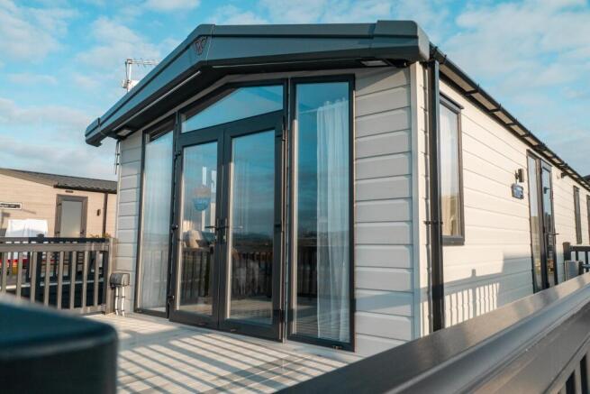 Victory Riverwood , Gimblet Rock Holiday Park, Pwllheli Marina, Pwllheli, Gwynedd, LL53 5AY photo 5
