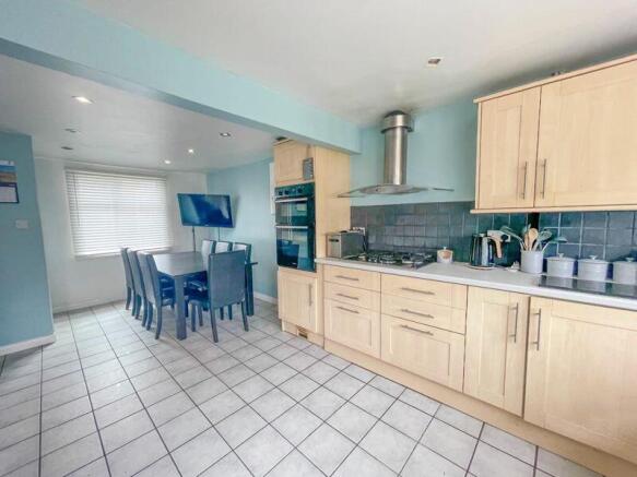 Kitchen Diner