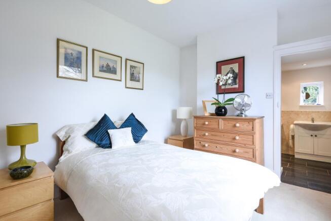Bedroom  .