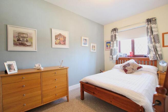 BEDROOM 3 (REAR)