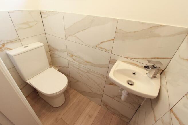 3 bed House to rent Image 7
