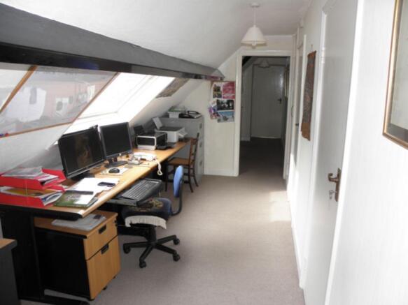 Photo 16