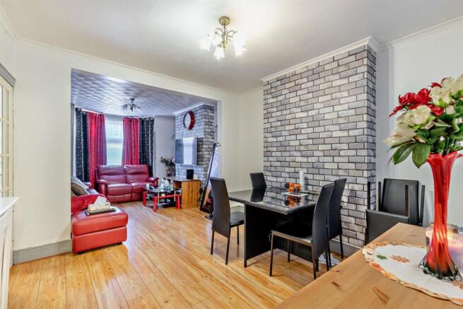 8666864-interior07-800.jpg