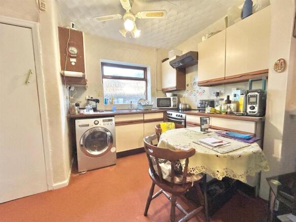 Kitchen.jpg