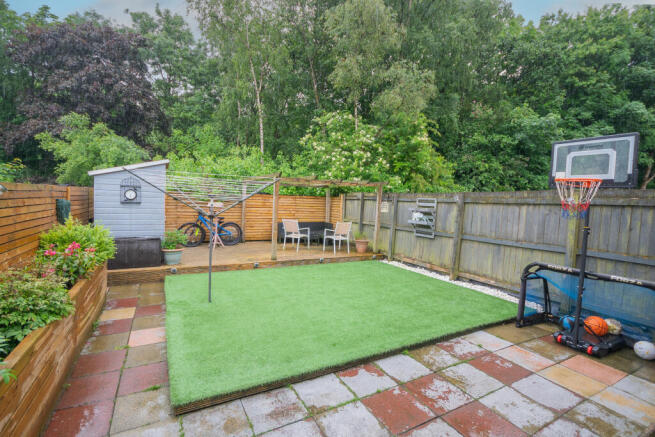 31 Netherwood Court, Westfield, Cumbernauld, North Lanarkshire photo 4
