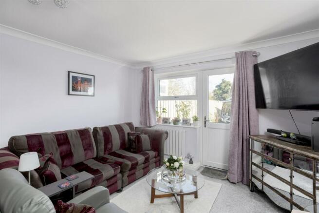 43_Rosemary_Court_5.jpg