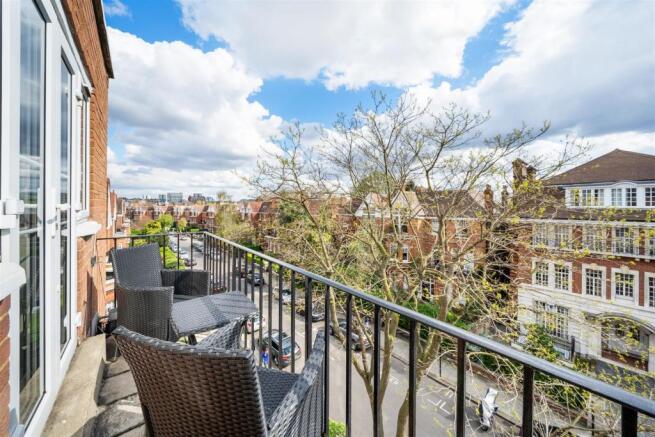 Vantage Residential, Compayne Gardens, South Hamps