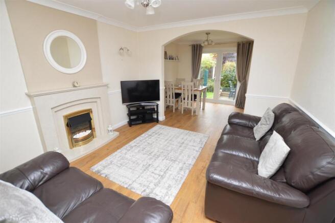 Through Lounge/Dining Room