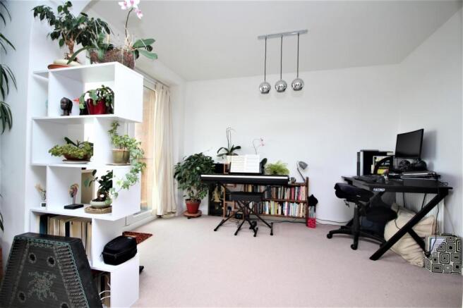 Living / Dining Area
