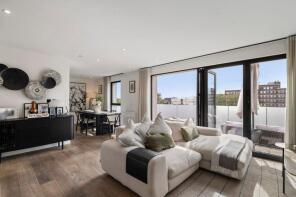 Flat 82, 218 Irene House, Balham High Road, London SW12 9BF