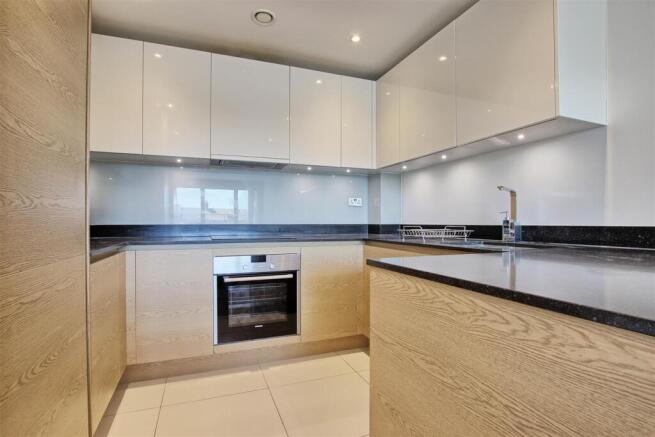 Kitchen 3.jpg