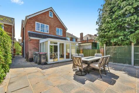 Metcalf Road, Newthorpe, Nottingham