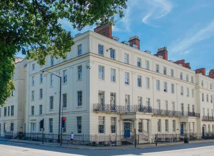 Parade, George House, CV32