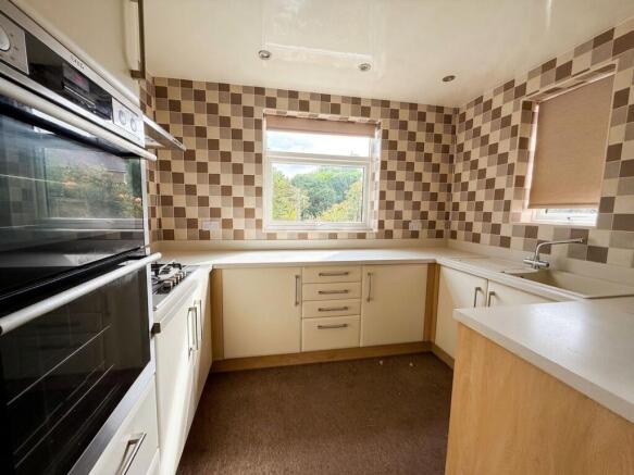 3 bed Semi-Detached for sale Image 6