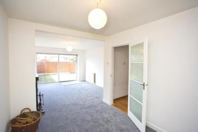 Lounge/Dining Room