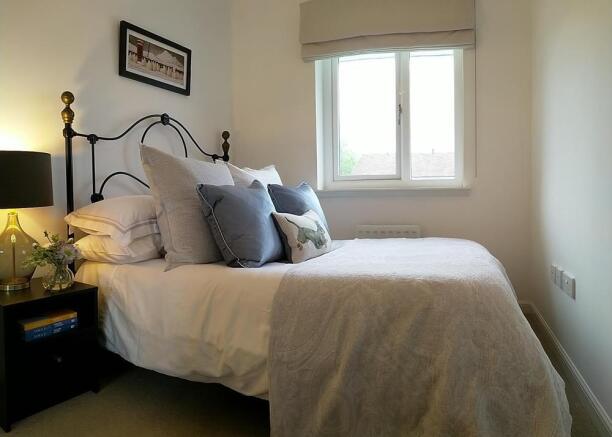 Bedroom pic 5