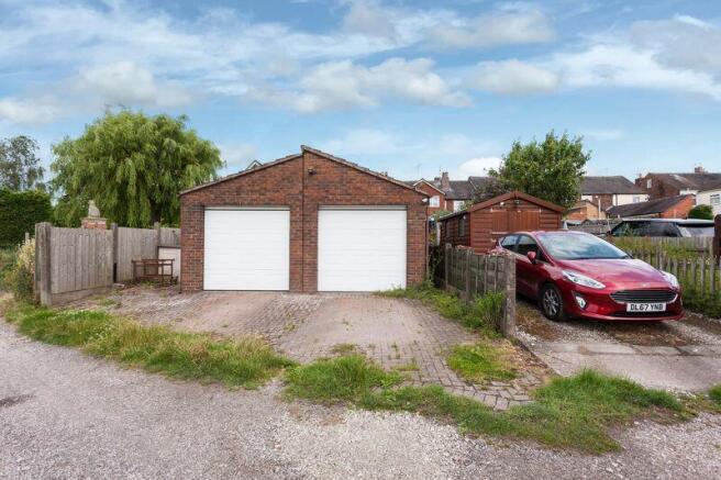 GARAGE & PARKING SPACE