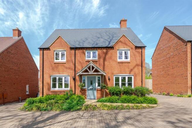 32 Tanters Road, Towcester