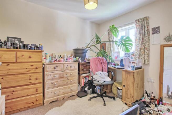 Bedroom 2.jpg
