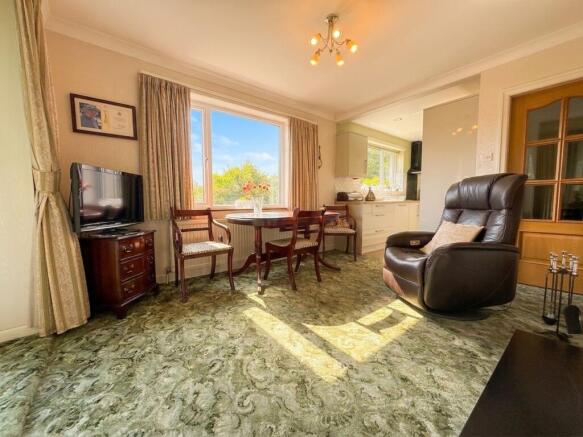3 bed Detached for sale Image 6