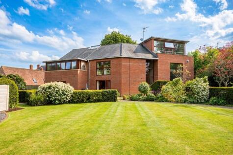 Poplar House, 70 Middlecave Road, Malton, YO17 7NE