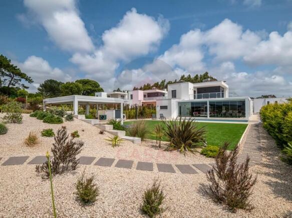 villa in Nadadouro