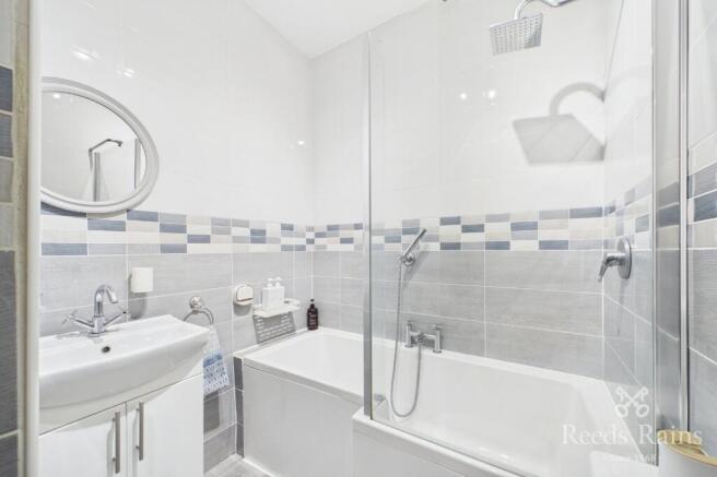 3 bed Terraced for sale Image 7
