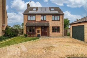 65, Lancaster Gardens, Aylsham NR11 6LB