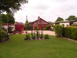 Side garden view 2