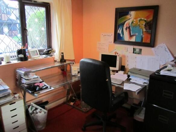 Photo 6