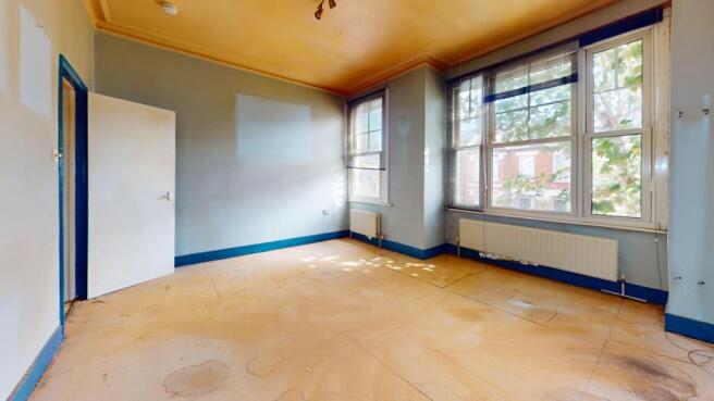 Flat A, 82 Midmoor Road, Balham, London, SW12 0ET