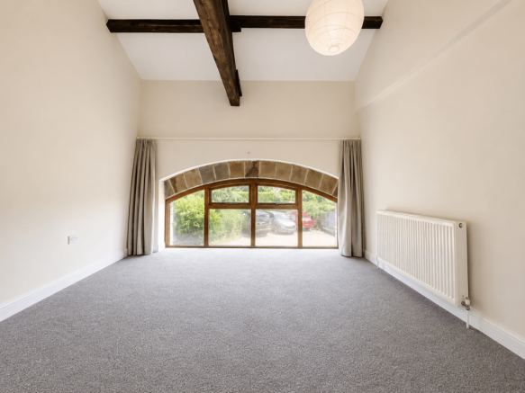 3 bed Barn Conversion to rent Image 7