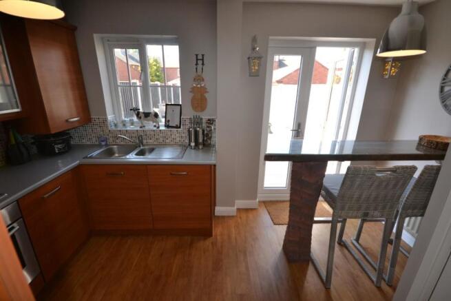KITCHEN/DINER