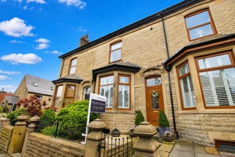 Featherstall Road, Littleborough, OL15