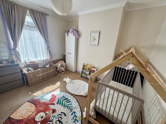 Bedroom 2.jpg