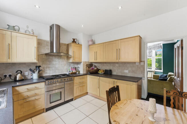 2 bed Terraced for sale Image 7