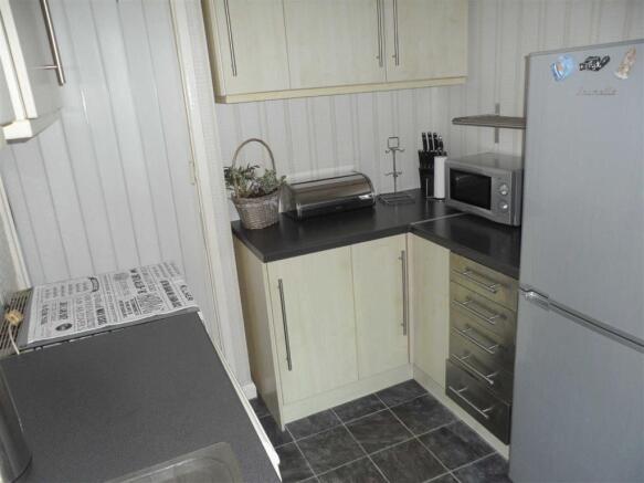 Fitted Kitchen: