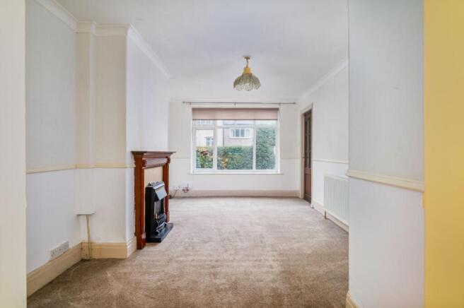 3 bed Town House for sale Image 4