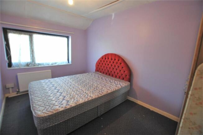 Bwdroom Two