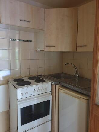 chatsworth-road-nw2-4bl-1061919