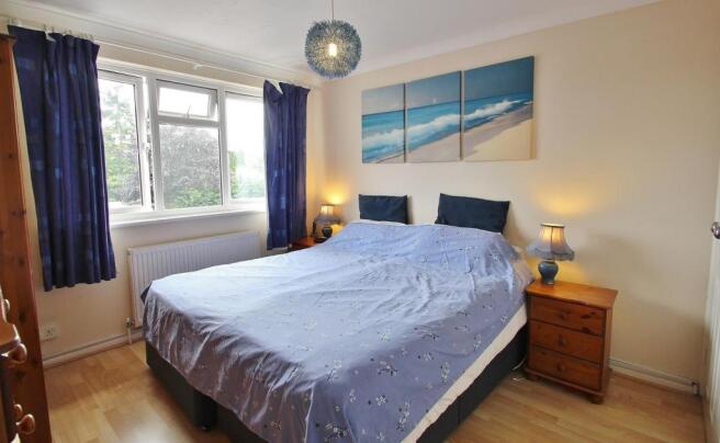 Bedroom 1.JPG