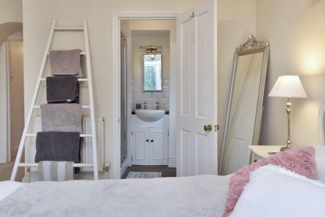 Bedroom 2 Ensuite
