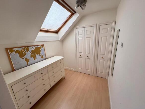 3 bed Terraced to rent Image 7